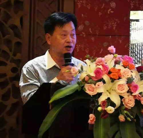 《中外洗衣》雜志主編張杰致辭